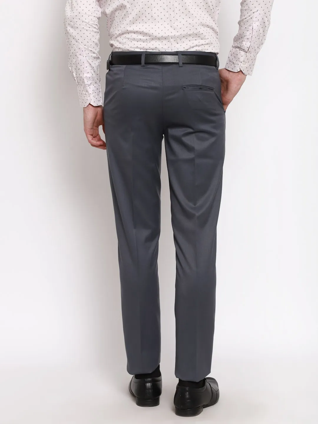 AmericanElm Men's Dark Grey Solid Slim Fit stretchable Formal Trouser