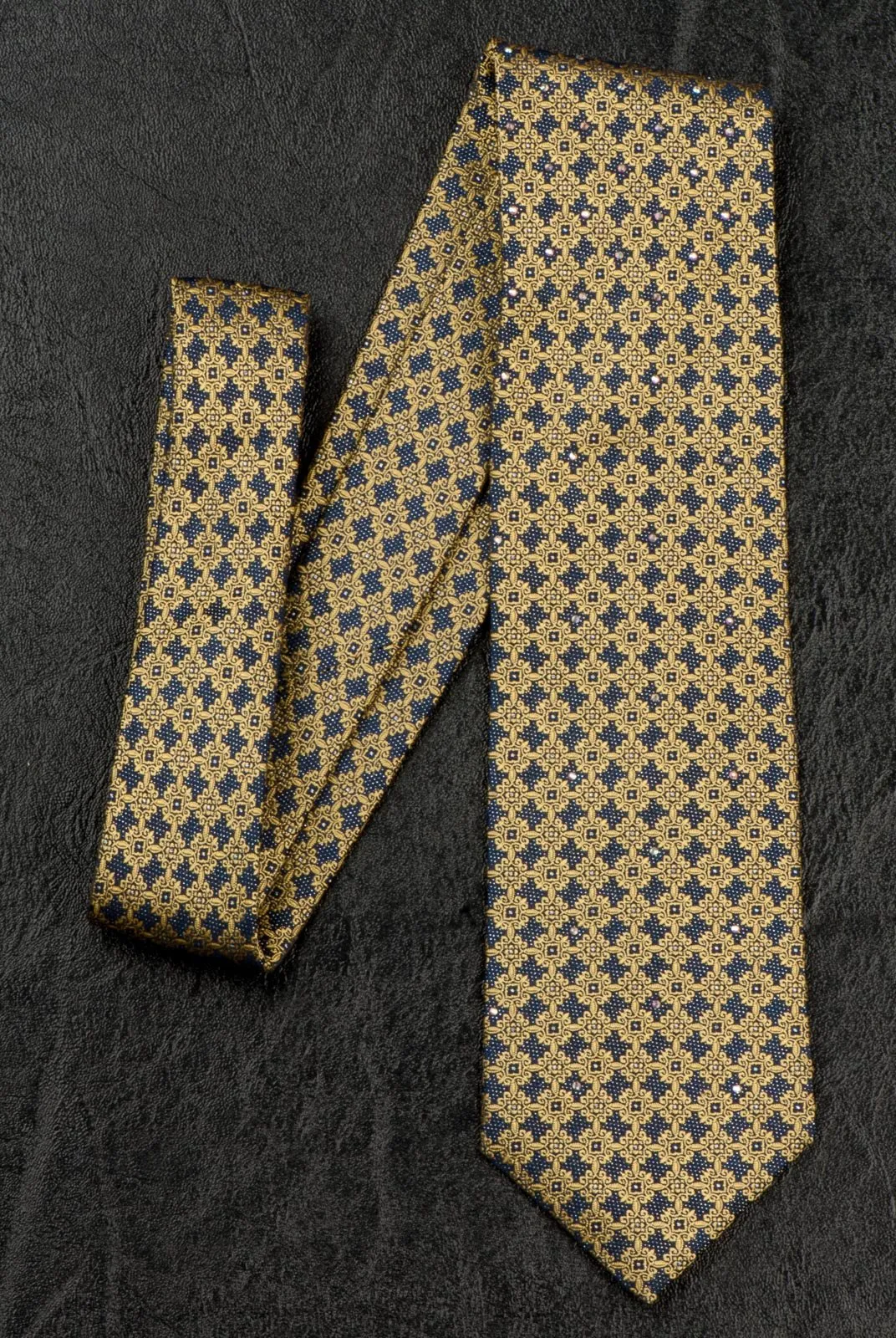 Daniel Heckter Men's Silk Rhinestone Tie Yellow Trellis On Blue With Silver Sparkles