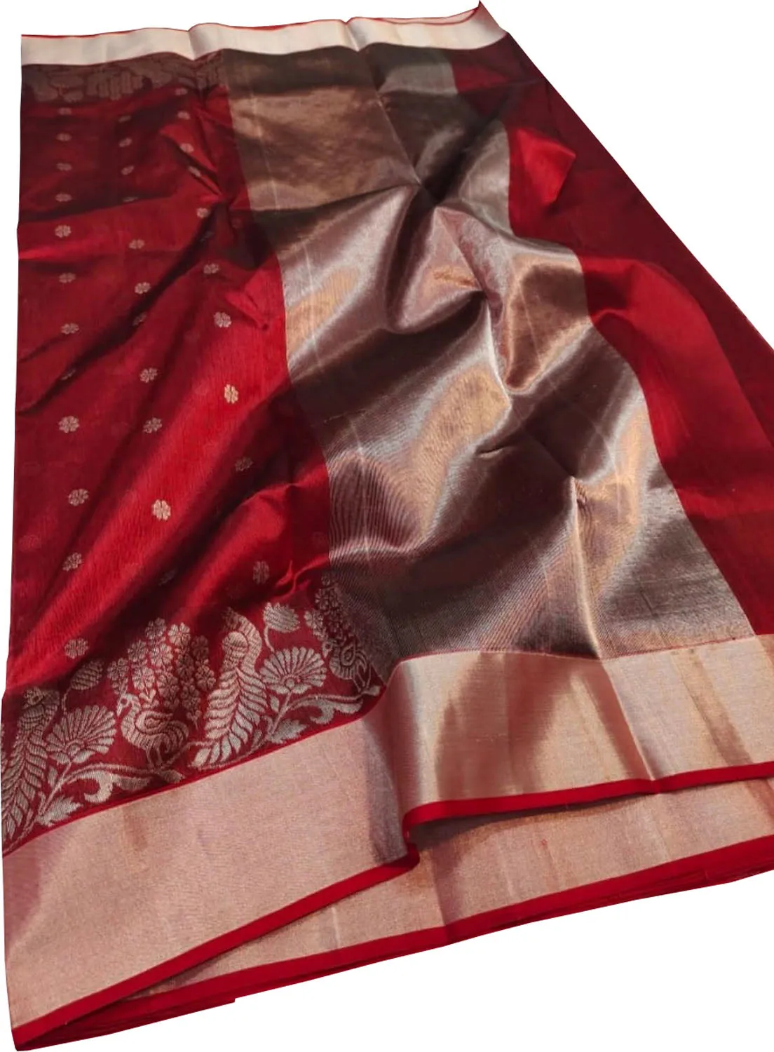 Elegant Red Chanderi Handloom Pure Silk Saree: A Timeless Classic