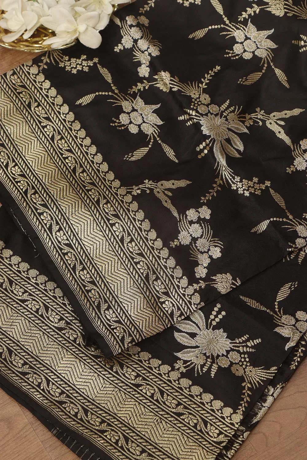 Exquisite Black Banarasi Handloom Pure Katan Silk Dupatta