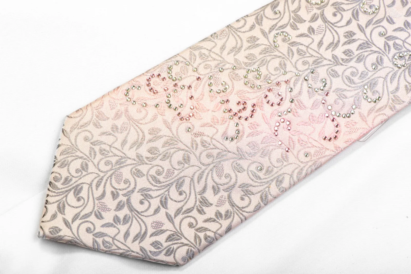 Indian Leaders Rhinestone Silk Tie Silver Floral Scrolls On Pale Pink With Sparkles