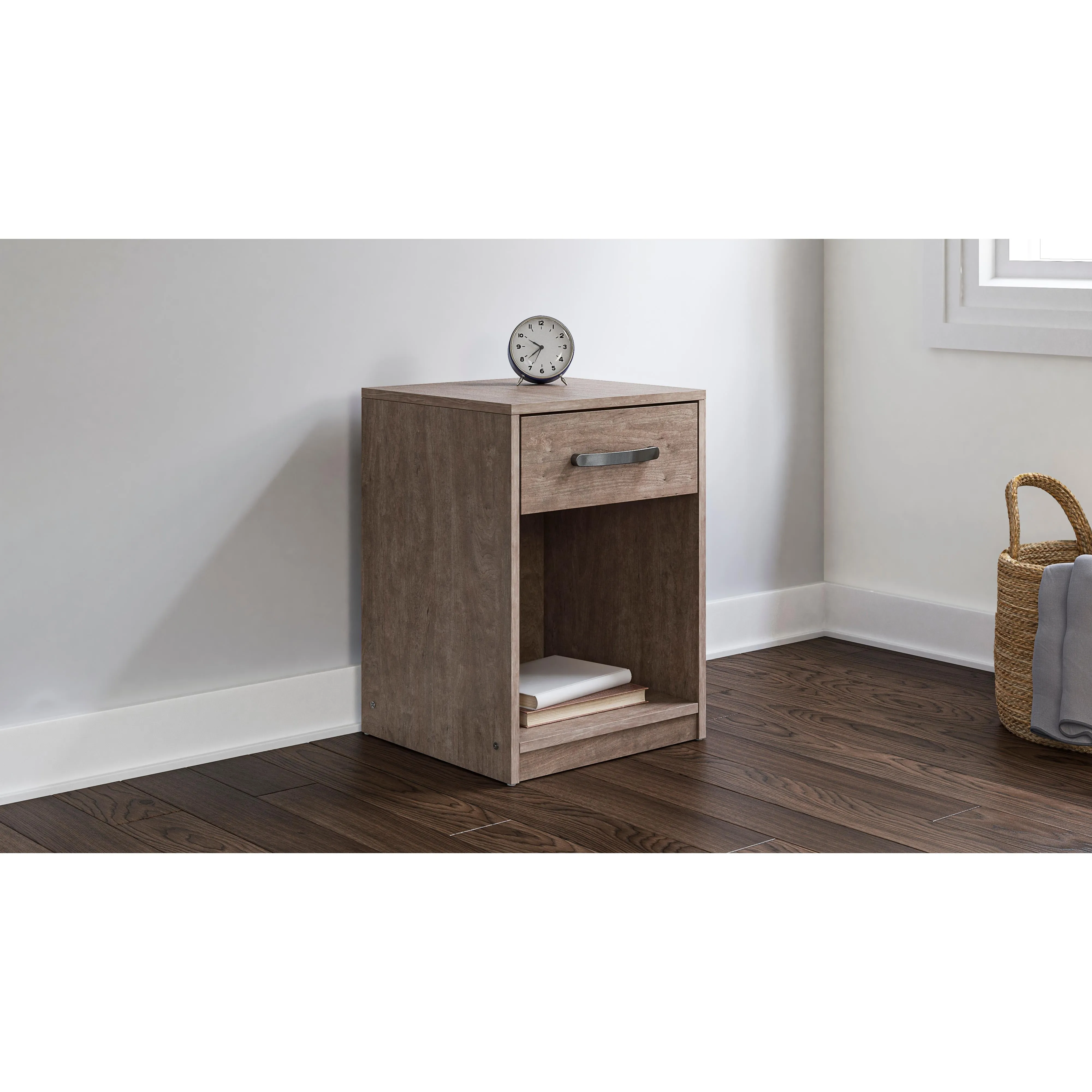 Signature Design by Ashley Flannia 1-Drawer Nightstand EB2520-191