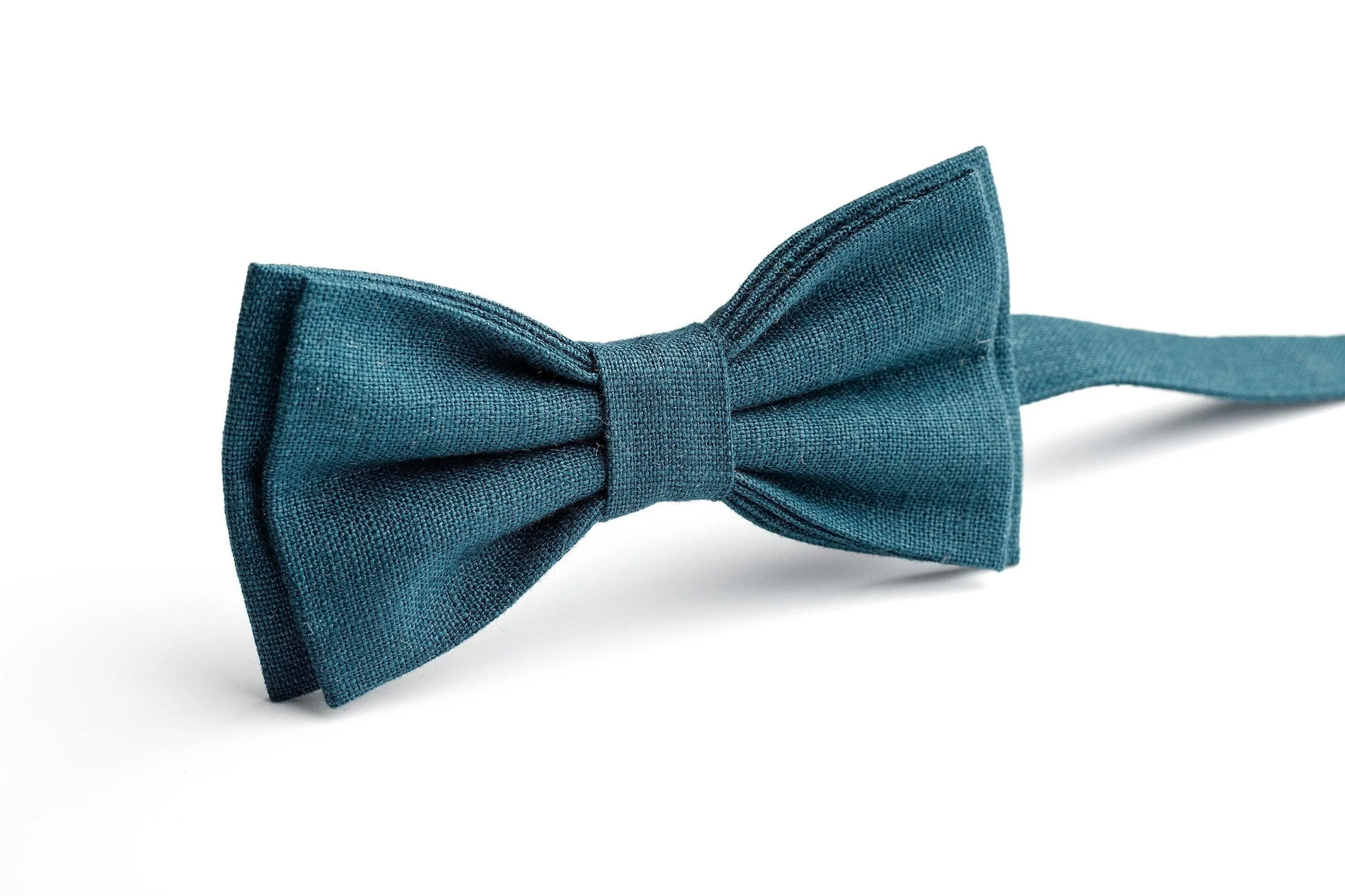 Teal Green Pre-Tied Bow Ties for Weddings - Elevate Your Style with Eco-Friendly Elegance