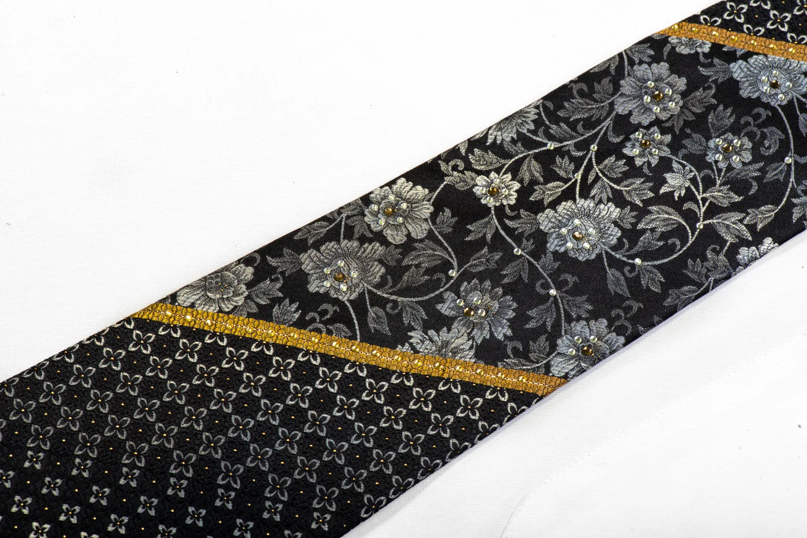 Vito Rufolo Crystal Rhinestone Silk Tie Silver Floral On Black With Gold Sparkles