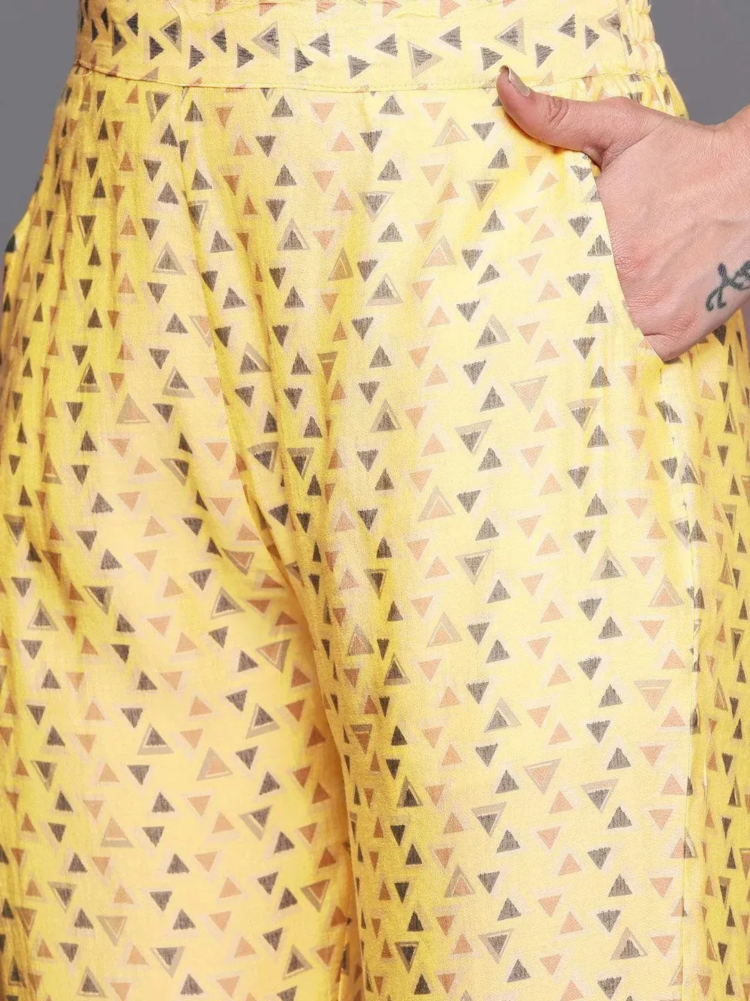 Yellow Printed Silk Blend Straight Kurta With Trousers